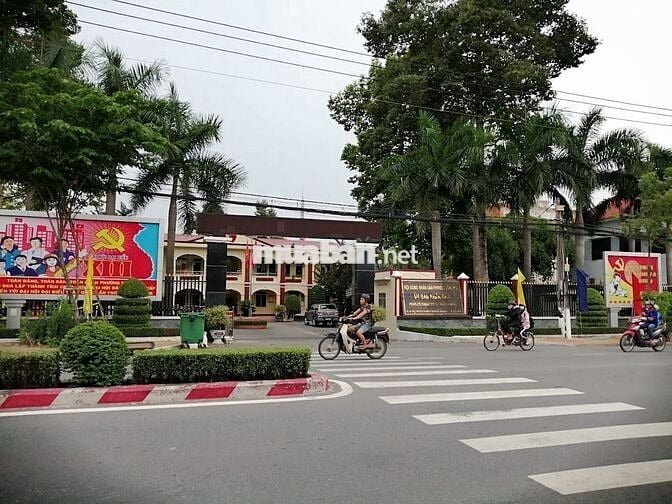 Đất Trung Tâm Thủ Dầu Một DT 5x30m,Giá 1 Tỷ 290,Sổ Sẵn, Đường Xe Hơi