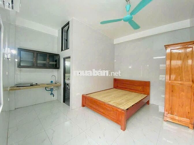CCMN thang máy ngõ 1008 đường Láng và ngõ 157 Chùa Láng