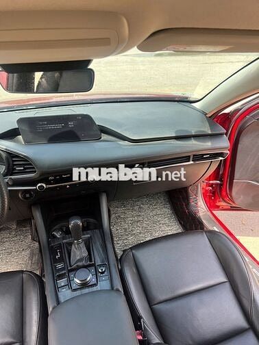 Mazda 3 2020 Sedan 1.5L Luxury Form mới hoàn toàn