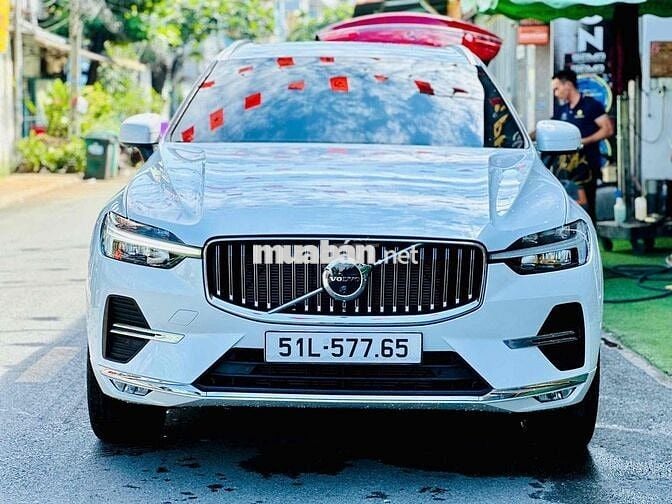 Volvo XC60 2024 ULTRA B6 AWD - 12700 km