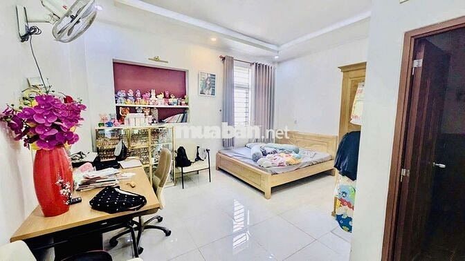 BÁN NHÀ NGAY HUỲNH VĂN NGHỆ, TÂN BÌNH - 75M2 - 4 TẦNG HXH- GIÁ 6,65 TỶ