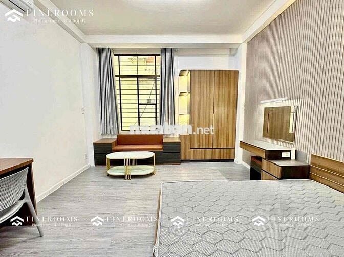 Căn hộ full nội thất 1PN tách bếp ngay ngã tư hàng xanh gần Q1