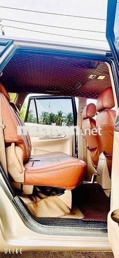 Toyota Innova 2006 G - 222 km