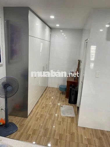 Cần bán căn hộ Ehome 3, 3PN, 2WC, 86m2, NT hiện đại, giá 3,1tỷ