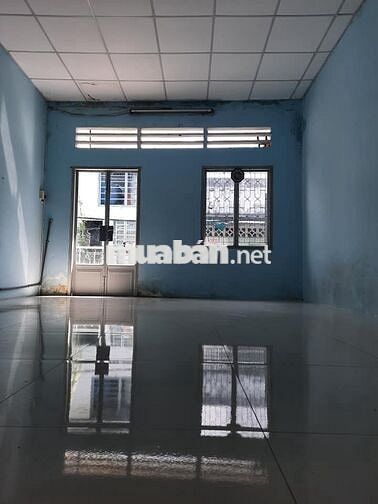 Nhà HXH Phạm Văn Chiêu. P.14. Gò Vấp 4.2x16.5m. 1 tầng; 2PN 2WC; 11tr