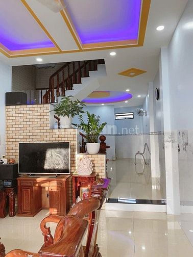 Bán nhà trệt 4 lầu mặt tiền kinh doanh 8T5