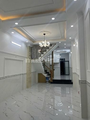 Quá ngon - Quận 8 hẻm xe tải thông kinh doanh - gần mặt tiền - 62m2 (4
