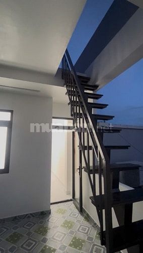 Quá ngon - Quận 8 hẻm xe tải thông kinh doanh - gần mặt tiền - 62m2 (4
