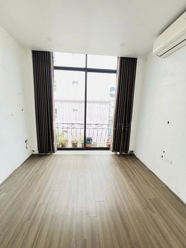 Bán Nhà Định Công Thượng – Phân Lô Cán Bộ – 5 Tầng Đẹp – 8.3 Tỷ 