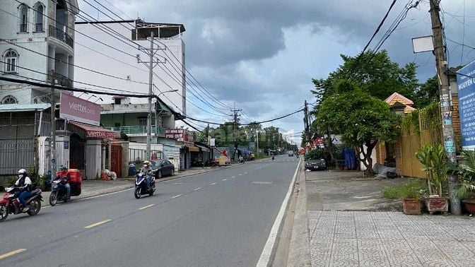 Bán nhà mặt đường Hoàng Hữu Nam gần ngã 4 Lê Văn Việt Q9 (156m2) 16 tỷ