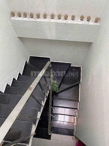 🔥🔥Bán nhà hẽm HTP, Quận 7. 2 lầu 2PN