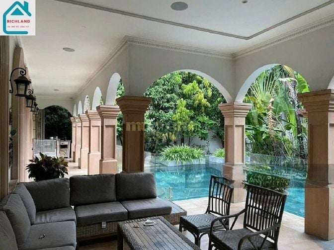 Cho thuê biệt thự 15A Nguyễn Ư Dĩ, Phường Thảo Điền, Quận 2