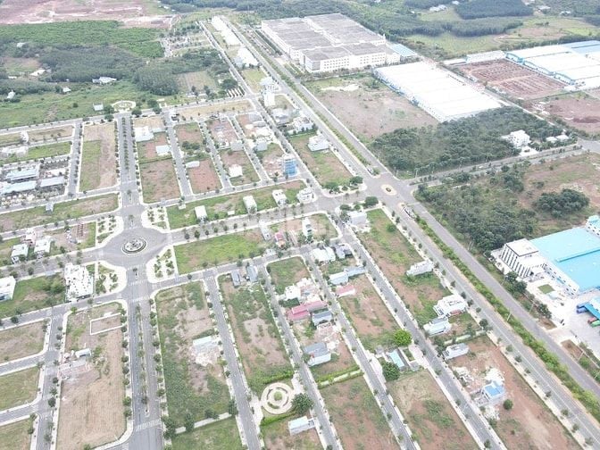 Đất và Nhà Phố KDA Cát Tường Phú Hưng