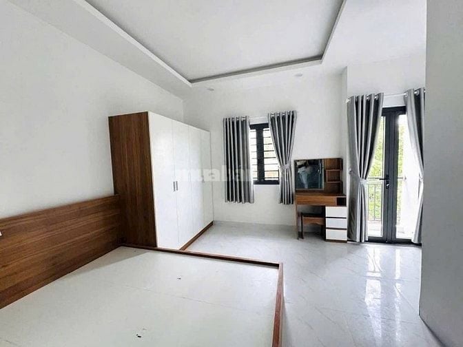 Nhà đường Đoàn Kết, Thủ Đức gần Đại học Sư Phạm Kĩ Thuật 