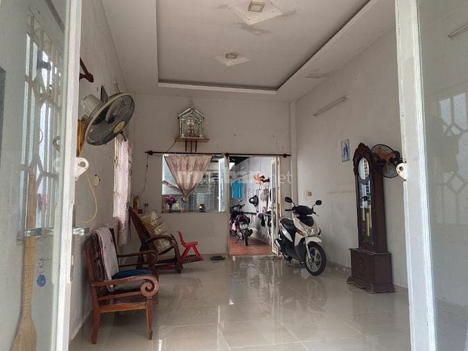 Bán nhà hẻm 4 mét đường Tôn Thất Thuyết Q4 gần chợ Xóm Chiếu 143m2
