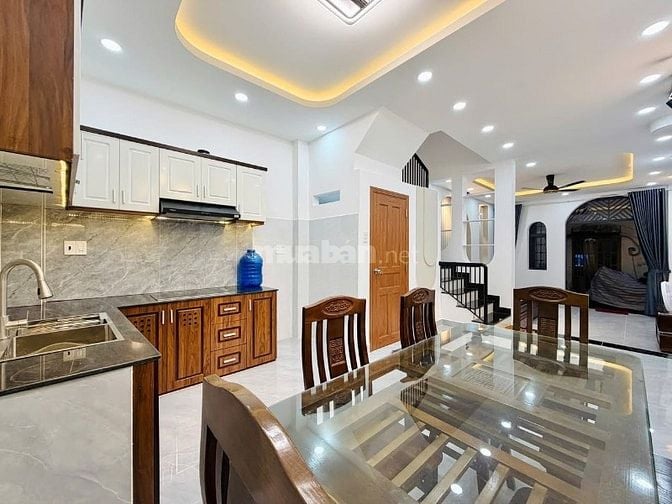 ⭐️Nhà 3 Lầu DT:4,2x12m tuyệt đẹp Cao cấp hẻm Quang Trung, P11.