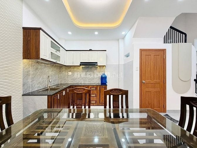 ⭐️Nhà 3 Lầu DT:4,2x12m tuyệt đẹp Cao cấp hẻm Quang Trung, P11.