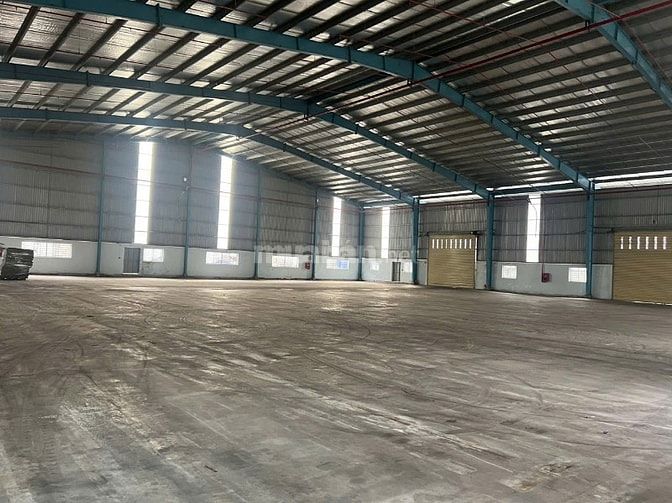 Cho thuê kho xưởng 5.000m² kế bên KCN Tân Tạo, Bình Tân, PCCC tự động
