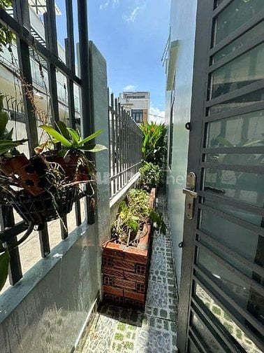 Nhà căn góc 3 mặt hẻm64m2x 2tầng HXH,lk45,bhhb,bình tân,shr,4.xtỷ TL  