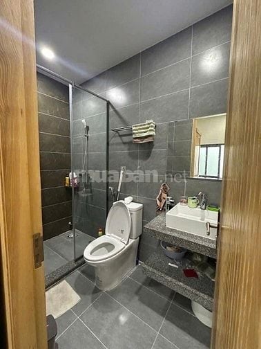 CỰC HOT!!! NHÀ SIÊU ĐẸP DIỆN TÍCH ẤN TƯỢNG GIÁ CỰC KÌ HỜI HẺM ÔTÔ 5M