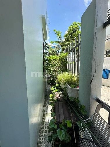 Nhà căn góc 3 mặt hẻm64m2x 2tầng HXH,lk45,bhhb,bình tân,shr,4.xtỷ TL  