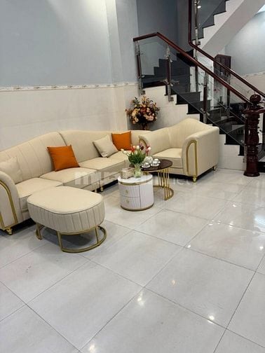Bán nhà chính chủ Trệt + 3 Lầu Nguyễn Văn Nghi