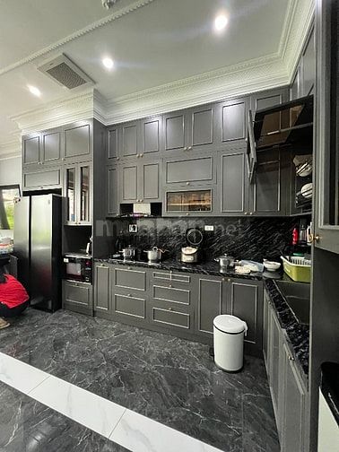 (Chính chủ) tôi cần bán nhà Mp, Lê Văn Hưu, Q HBT, Dt 120 m, 10 tầng.
