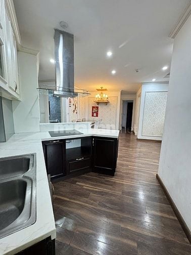 Cho thuê căn hộ 80m2, 3 phòng ngủ . 2vs