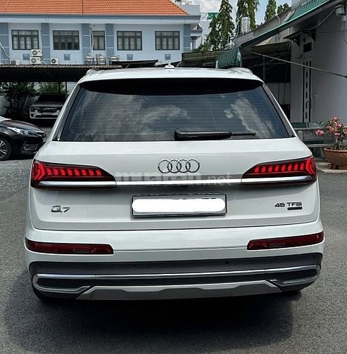 Audi Q7 đăng ký 2023 - chạy đc 33.000 km