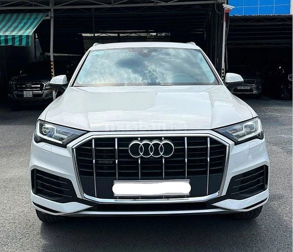 Audi Q7 đăng ký 2023 - chạy đc 33.000 km