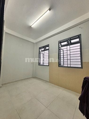 Nhà rộng cho thuê giá rẻ An Dương Vương (4 x 25) (4pn - 4wc)