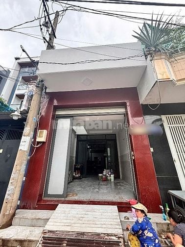 Nhà rộng cho thuê giá rẻ An Dương Vương (4 x 25) (4pn - 4wc)