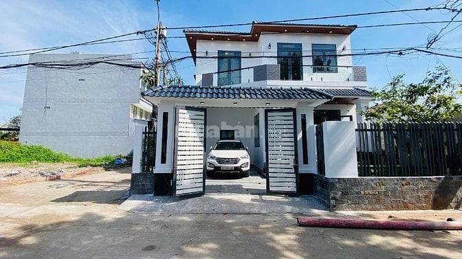 🏡BÁN  BIỆT THỰ HIỆN ĐẠI MÁI NHẬT GÓC 2 MẶT TIỀN10x14m – FULL NỘI THẤT