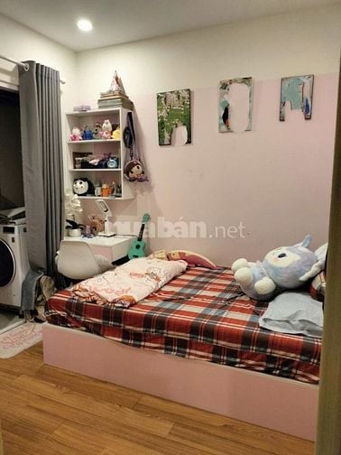 C/ c Thái An, NGuyễn văn Quá, Q12: 7tr/th, 65m2, 2PN, WC, Nội thất đủ.