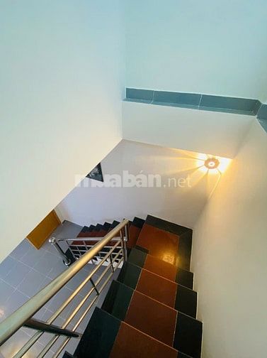 Bán nhà chính chủ 25/28 đường 6, P.Tăng Nhơn Phú B, Quận 9, hẻm xe hơi