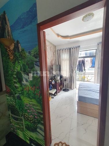 Nhà mới đẹp sổ đỏ chính chủ (song hẻm) : 1 trệt 1 lầu 2p ngủ 2wc 