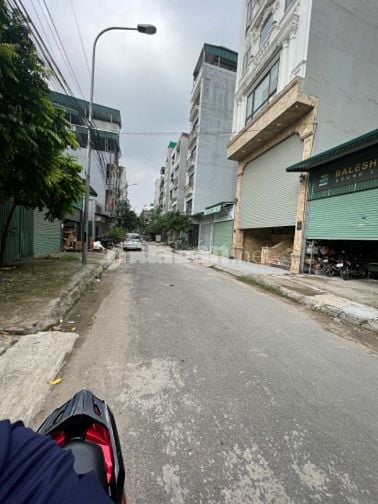Bán nhà đẹp mặt tiền 10m Vạn Phúc- Hà Đông