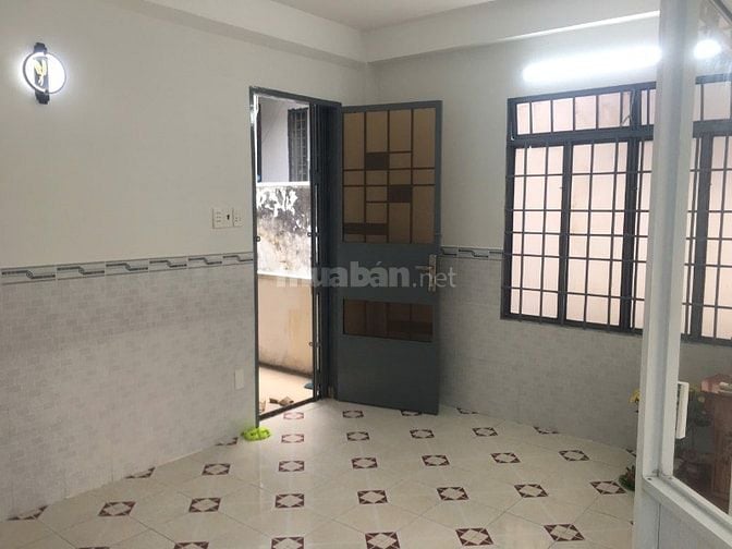 Cho thuê căn hộ chung cư C3 đường Tân Vĩnh P. 6 Q. 4 