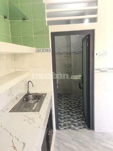 Cho thuê căn hộ chung cư C3 đường Tân Vĩnh P. 6 Q. 4 