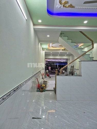 BÁN NHÀ 1 TRỆT 1 LẦU MẶT TIỀN ĐƯỜNG NHỰA XÃ TÂN KIÊN, HƯNG LONG - SHR