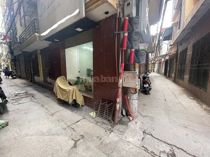 Nhà riêng ngõ phố hoàng mai gần chợ hoàng mai dt30m2x4t giá 9tr 