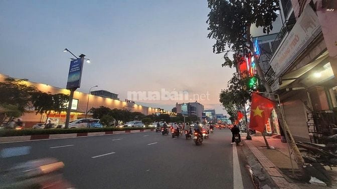 📍 Góc 2 mặt tiền trung tâm A4, khu K300 – hàng hiếm khó tìm hiện nay!