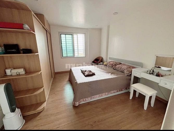 Chung cư Carillon 2, Hòa Thạnh,Tân Phú căn có NT,3p ngủ,12tr, 110m2