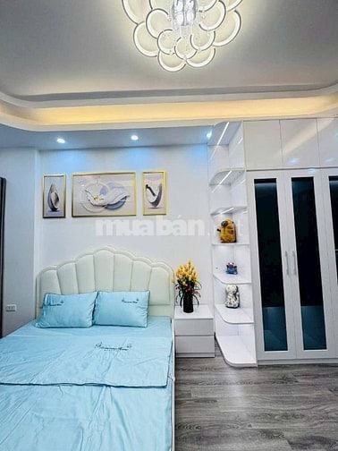Nhà Đẹp Ô Tô, Thọ Lão, Hai Bà Trưng 25/27m, 4 tầng, mt 4m, giá 7.6 tỷ.