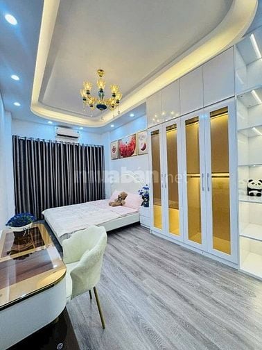 Nhà Đẹp Ô Tô, Thọ Lão, Hai Bà Trưng 25/27m, 4 tầng, mt 4m, giá 7.6 tỷ.