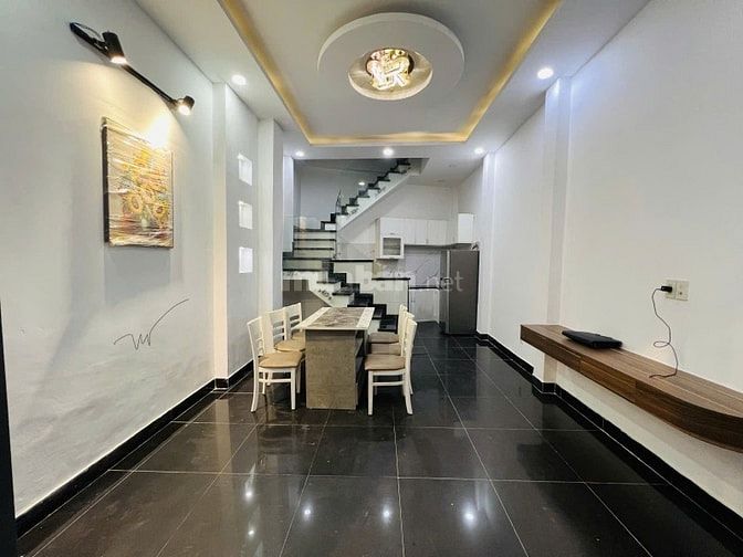 BÁN NHÀ NGUYỄN XÍ-HẺM Ô TÔ-FULL NỘI THẤT-DÒNG TIỀN ỔN ĐỊNH-GIÁ 7X