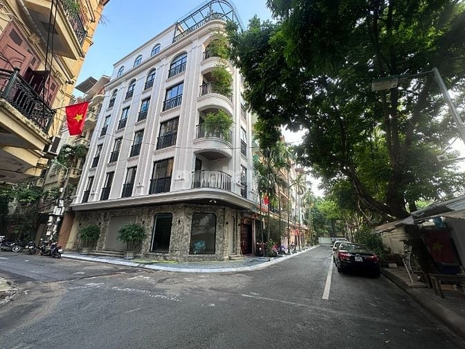 Bán Tổ Ấm Vàng - Phân lô Hoàng Quốc Việt, Cầu Giấy - ÔTÔ, K/Doanh Đỉnh