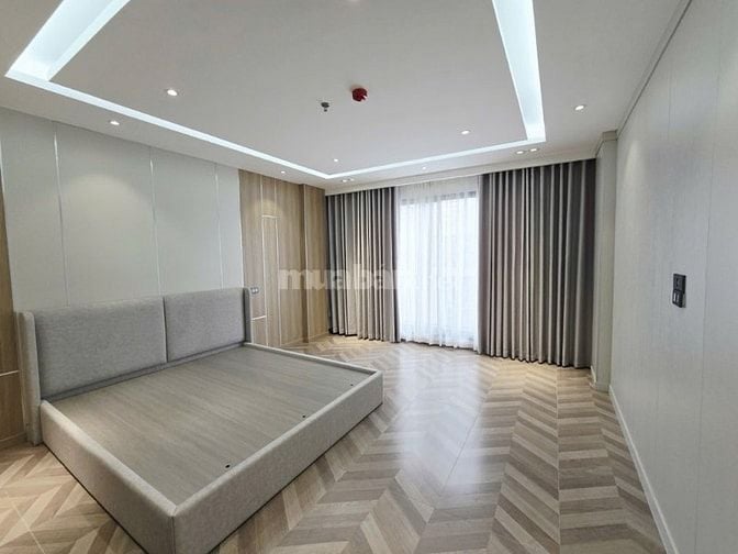 Bán Tổ Ấm Vàng - Phân lô Hoàng Quốc Việt, Cầu Giấy - ÔTÔ, K/Doanh Đỉnh