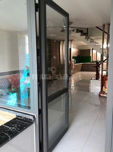 Bán nhà phố KDC Sadeco Phước Kiển A view cviên . Hầm 3,5L.Giá:13,8 tỷ