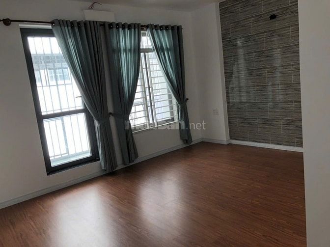 Bán nhà phố KDC Sadeco Phước Kiển A view cviên . Hầm 3,5L.Giá:13,8 tỷ